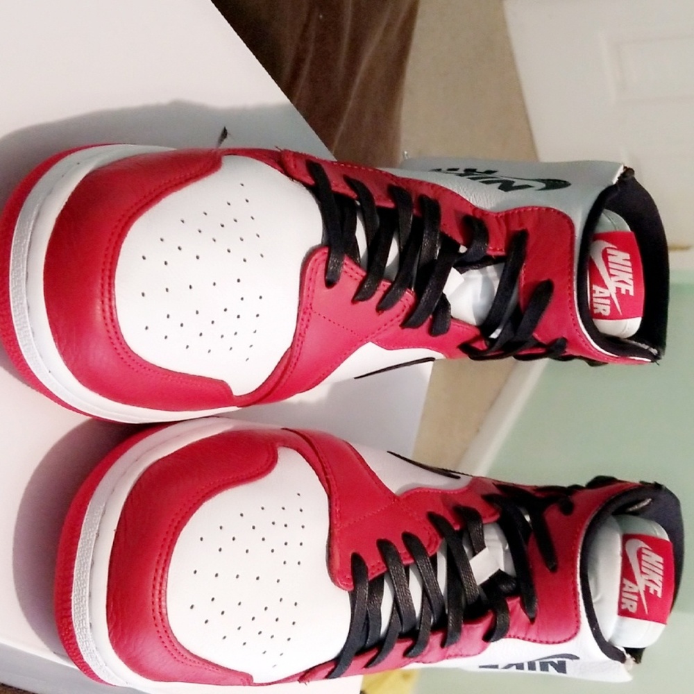 JORDAN 1 RARE SHOE